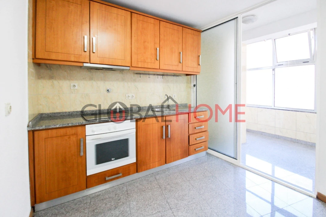 Apartamento T3 para Venda em Fânzeres e São Pedro da Cova Foto 12