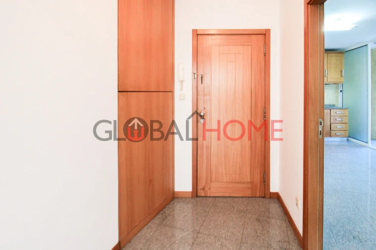 Apartamento T3 para Venda em Fânzeres e São Pedro da Cova Foto 8