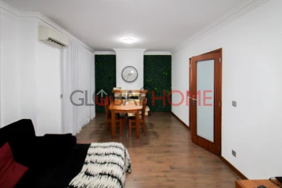 Moradia T4 para Venda em Alfena