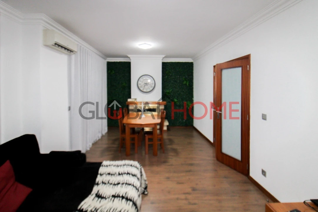 Moradia T4 para Venda em Alfena Foto 15