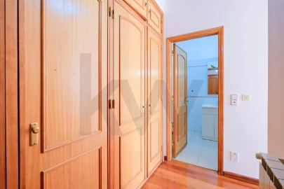Apartamento T3 para Venda em São Domingos de Rana