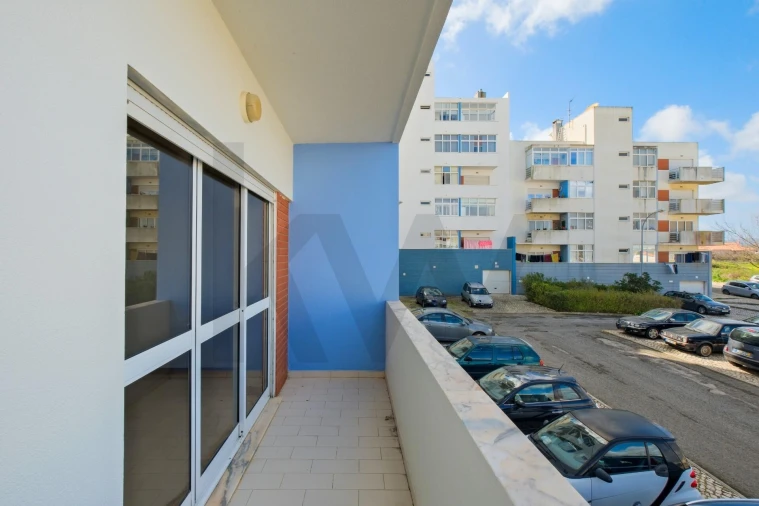 Apartamento T3 para Venda em São Domingos de Rana Foto 9