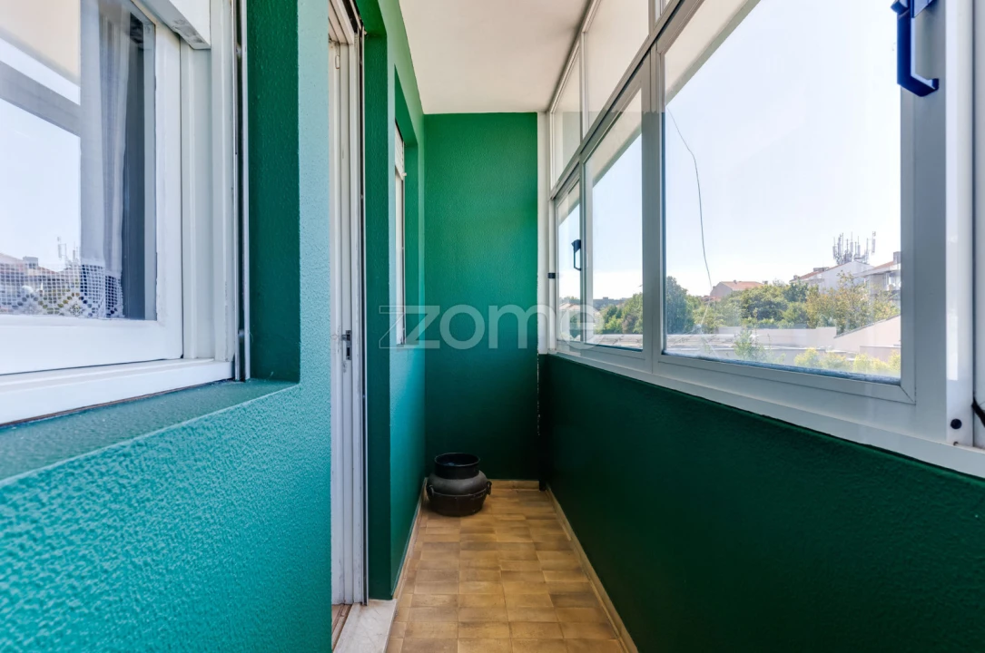 Moradia T4 para Venda em Paranhos Foto 31