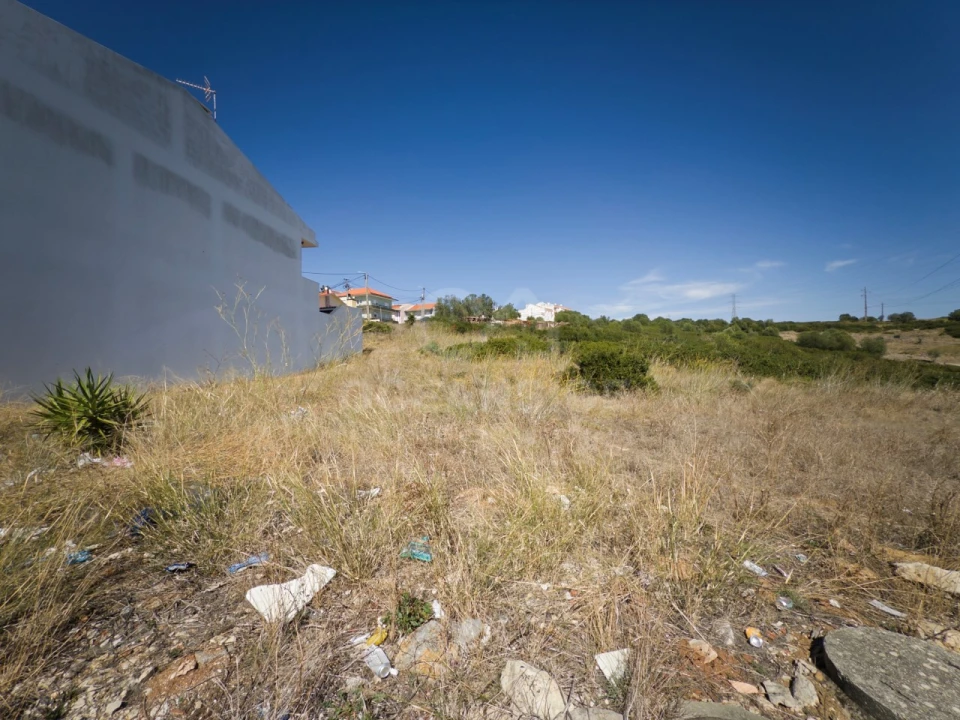 Terreno para Venda em Agualva e Mira-Sintra Foto 4