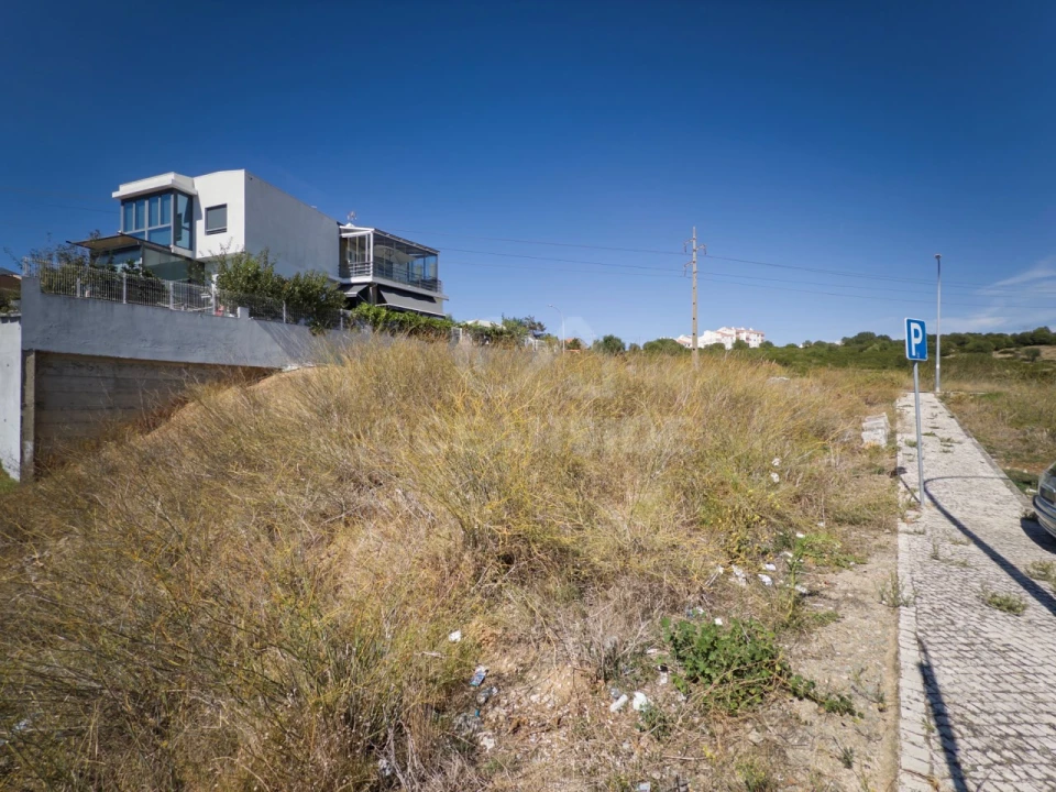 Terreno para Venda em Agualva e Mira-Sintra Foto 5