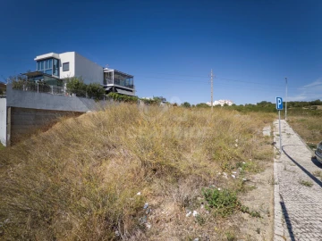 Terreno para Venda em Agualva e Mira-Sintra