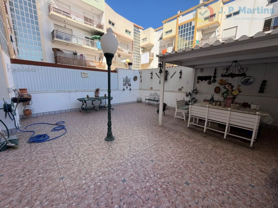 Apartamento T2 para Venda em Charneca de Caparica e Sobreda Foto 4