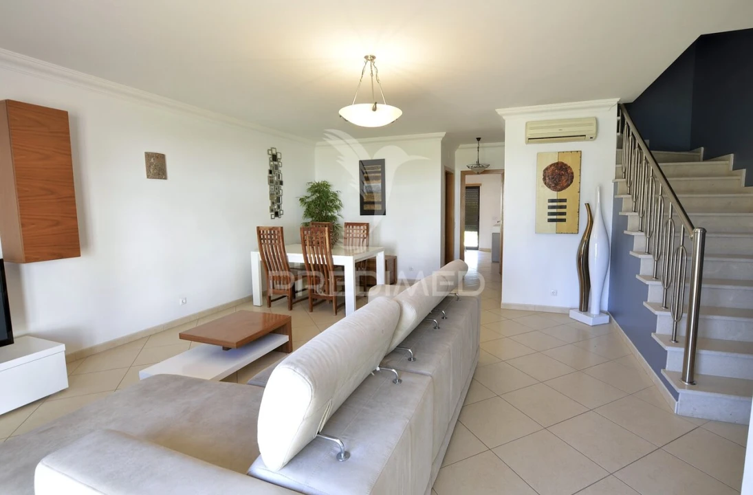 Moradia T3 para Venda em Albufeira e Olhos de Água Foto 7