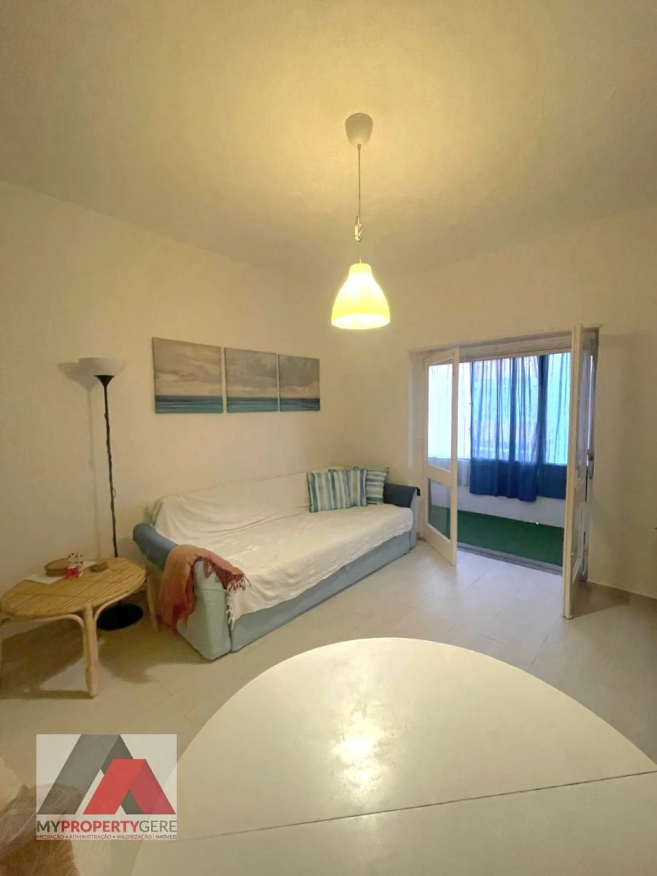 Apartamento T1 para Arrendamento em Silveira Foto 23