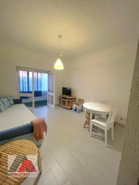 Apartamento T1 para Arrendamento em Silveira