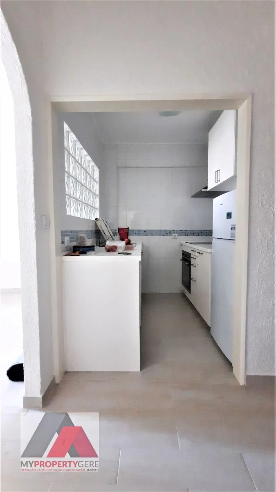 Apartamento T1 para Arrendamento em Silveira Foto 18