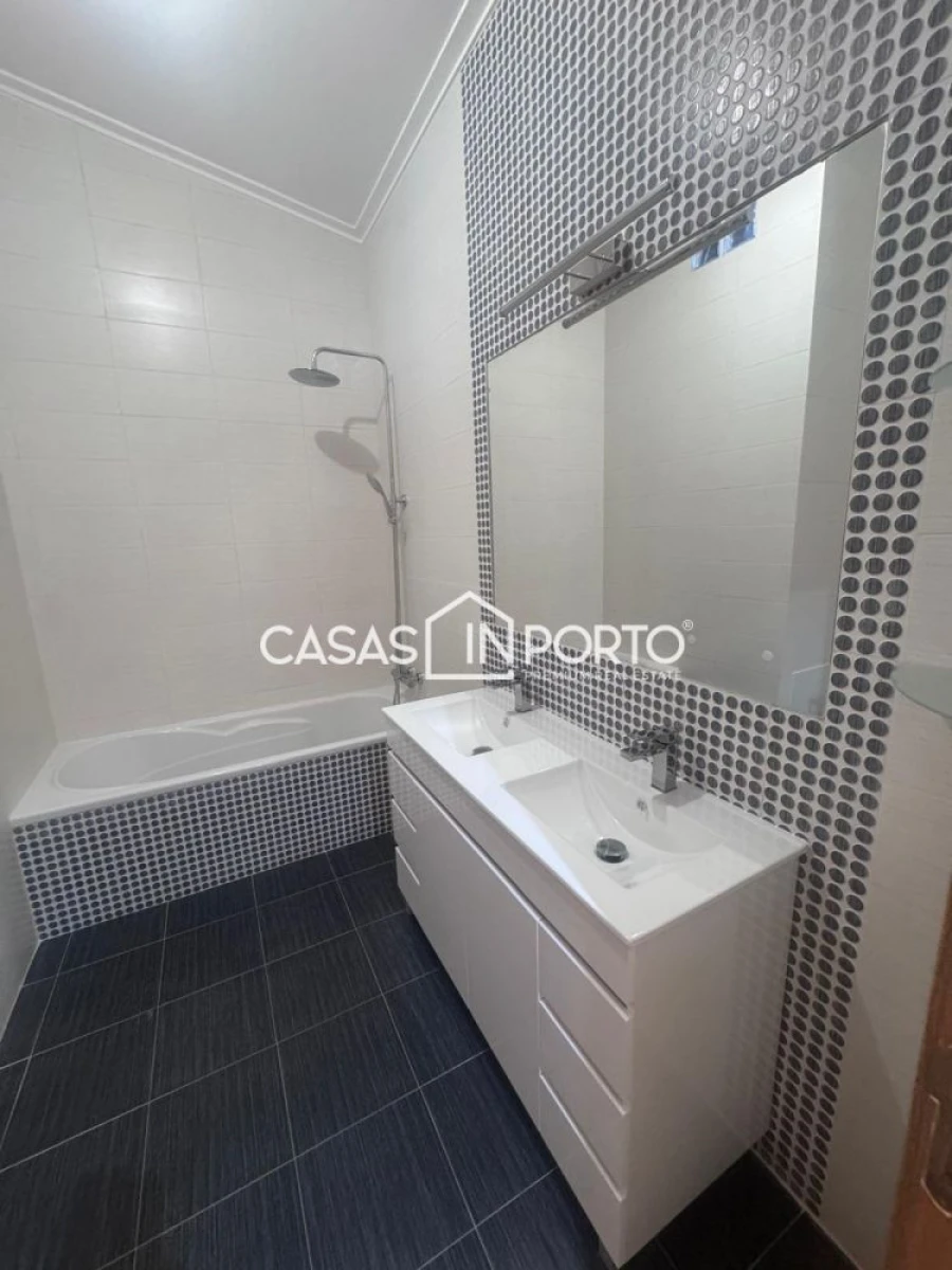 Apartamento T3 para Venda em Guia Foto 15