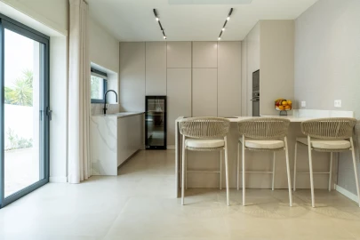 Moradia T4 para Venda em Quarteira