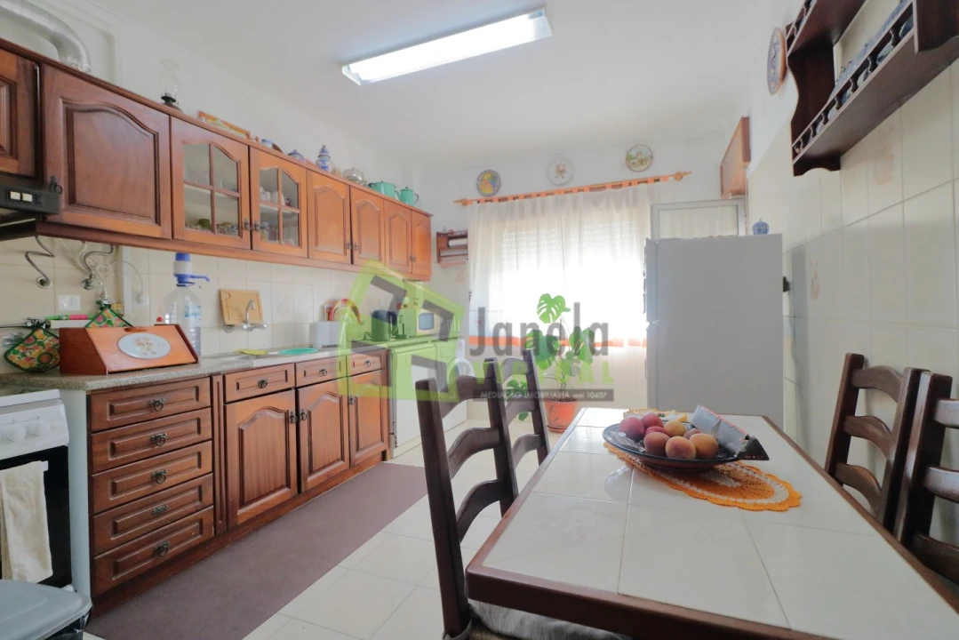 Apartamento T2 para Venda em Seixal, Arrentela e Aldeia de Paio Pires Foto 2