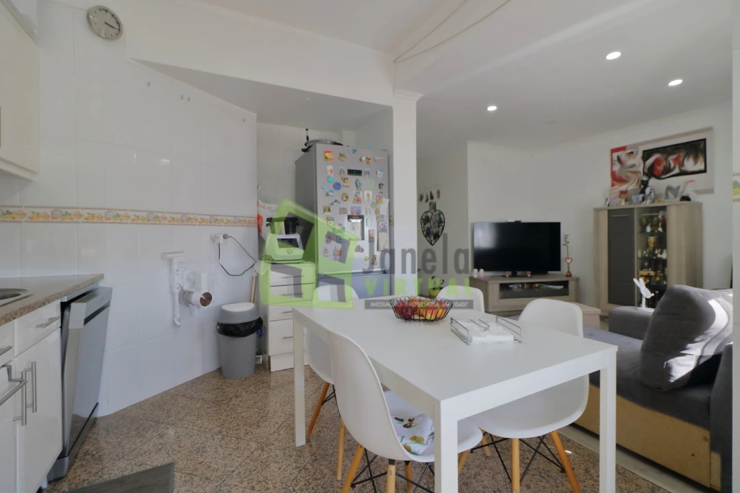 Apartamento T3 para Venda em Laranjeiro e Feijó Foto 7