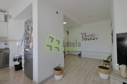 Apartamento T3 para Venda em Laranjeiro e Feijó