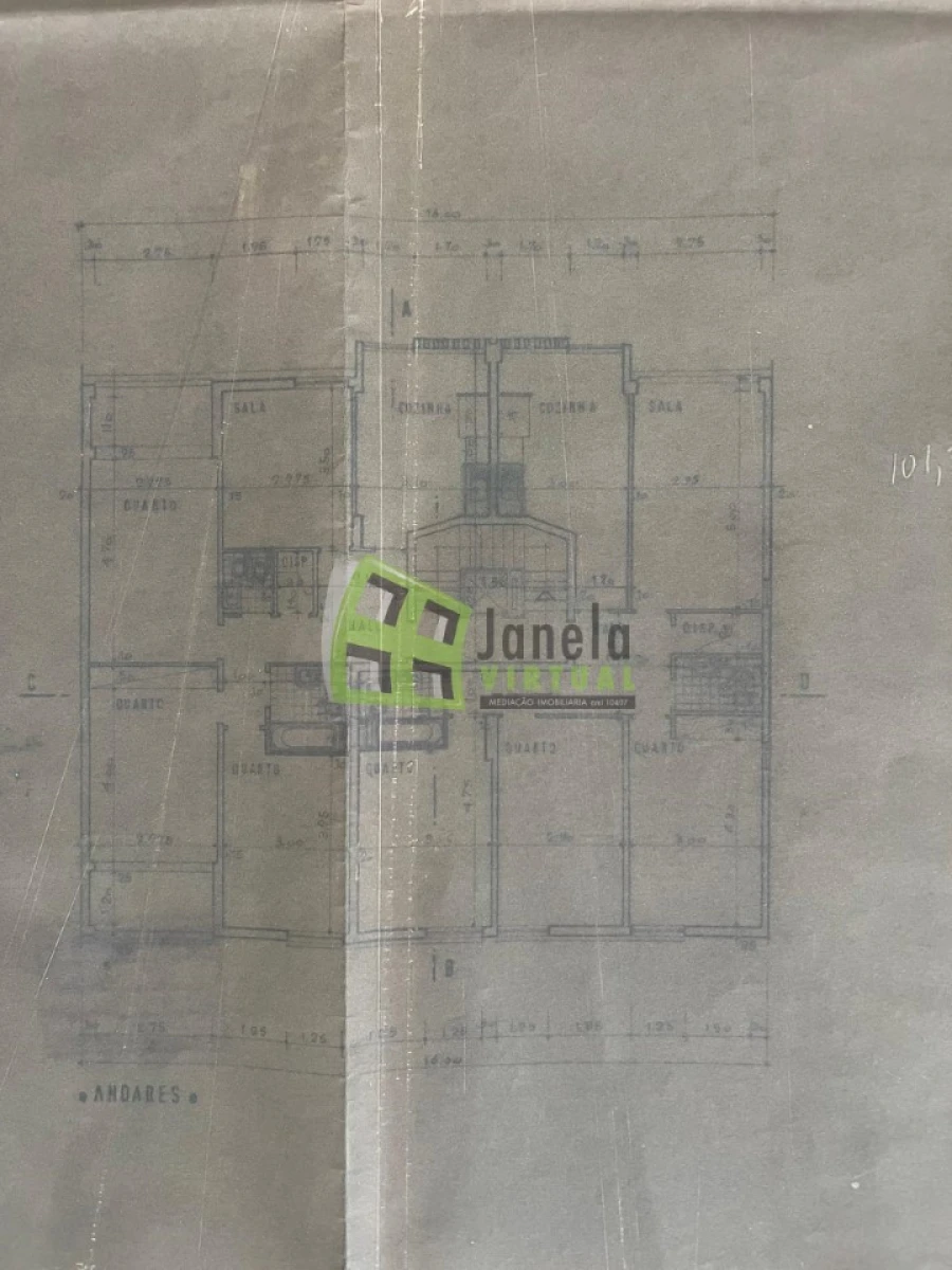 Apartamento T3 para Venda em Laranjeiro e Feijó Planta 1