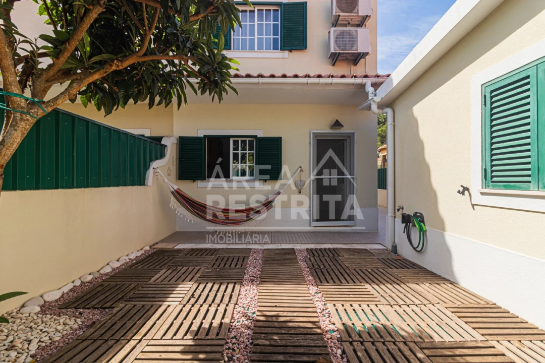 Moradia T3 para Venda em Quinta do Conde Foto 50