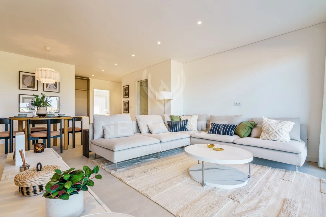 Apartamento T2 para Venda em Pechão Foto 4