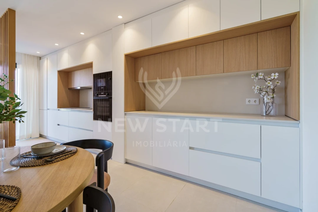 Apartamento T2 para Venda em Pechão Foto 7