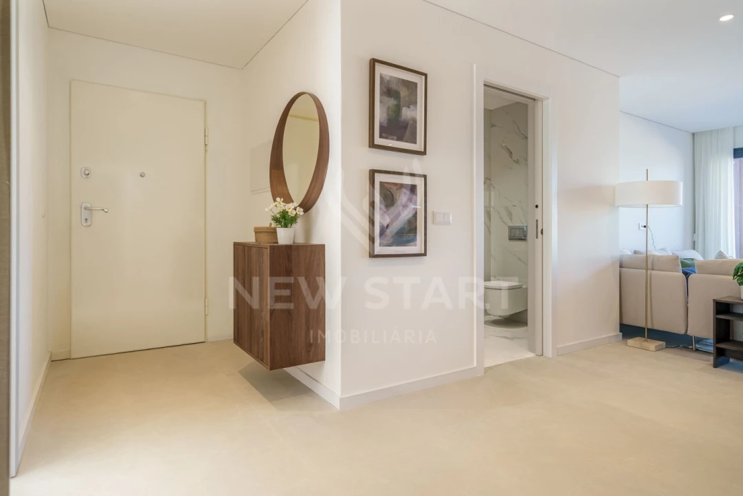 Apartamento T2 para Venda em Pechão Foto 14