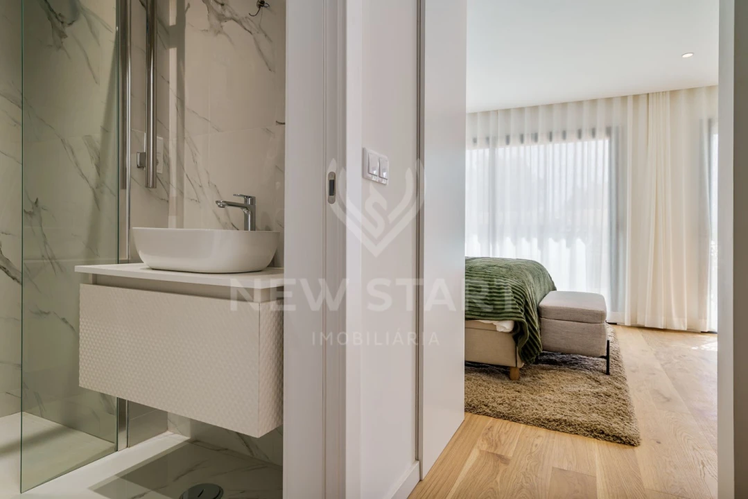 Apartamento T2 para Venda em Pechão Foto 20