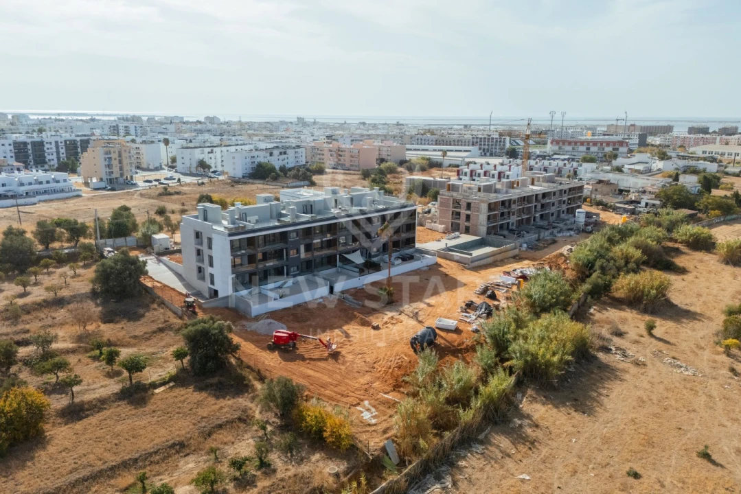 Apartamento T2 para Venda em Pechão Foto 25