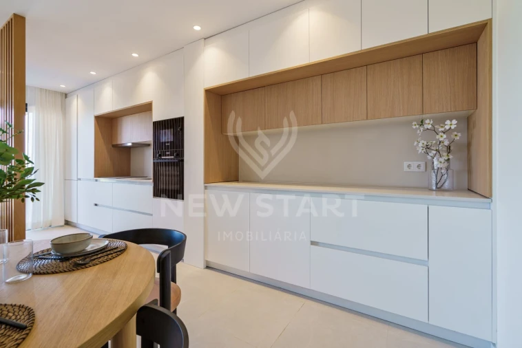 Apartamento T2 para Venda em Pechão Foto 7