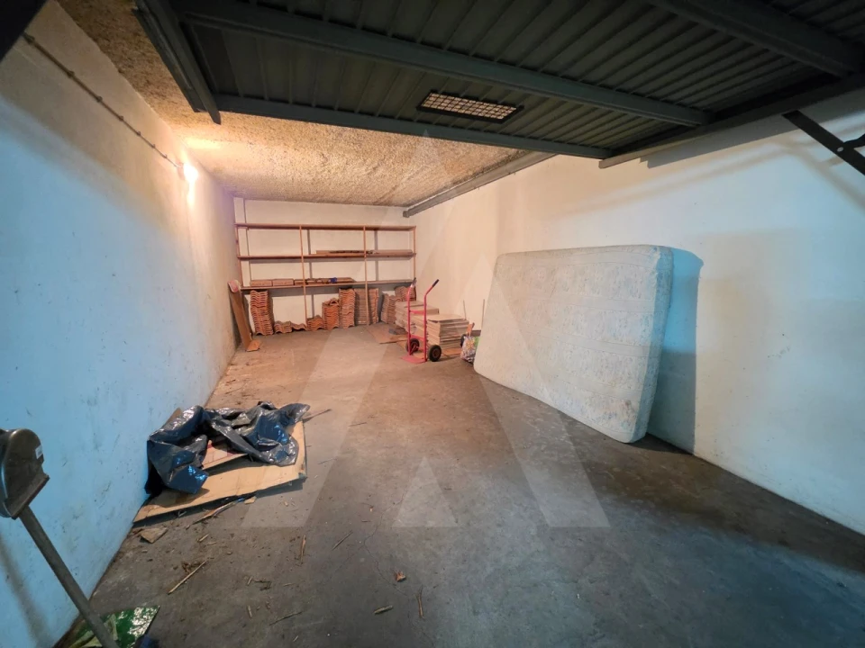 Garagem para Arrendamento em Esgueira Foto 7
