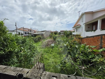 Terreno para Venda em Santa Joana