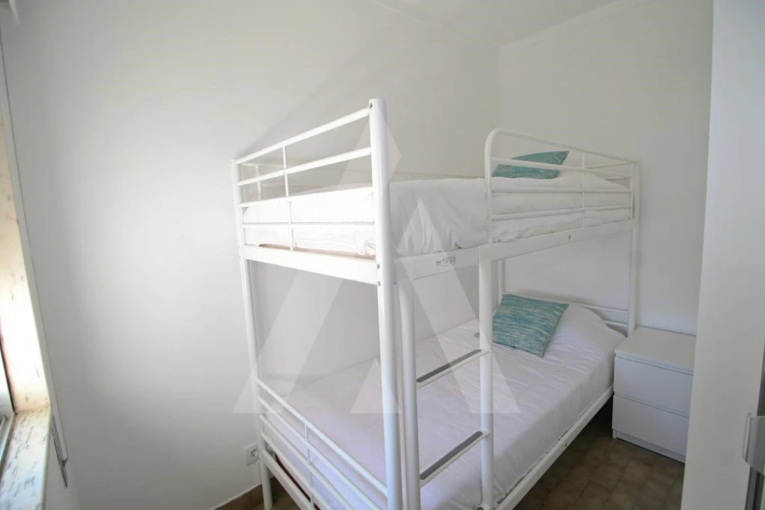 Apartamento T1 para Arrendamento em Quarteira Foto 12