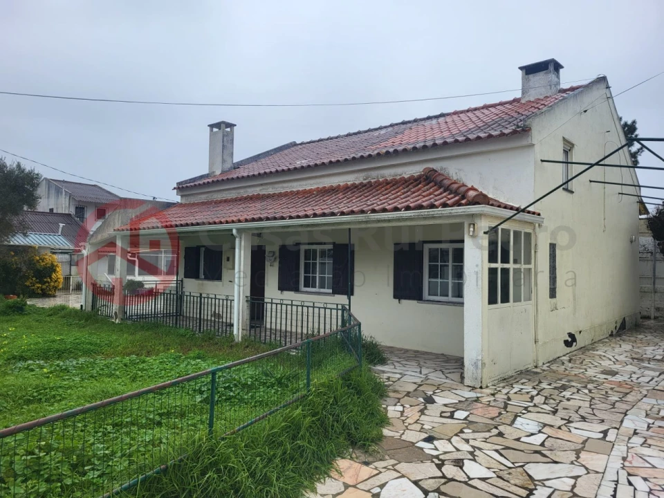 Moradia T5 para Venda em Charneca de Caparica e Sobreda Foto 1