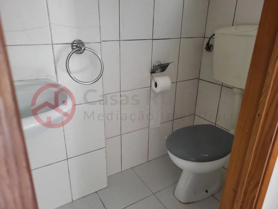 Moradia T5 para Venda em Charneca de Caparica e Sobreda Foto 10