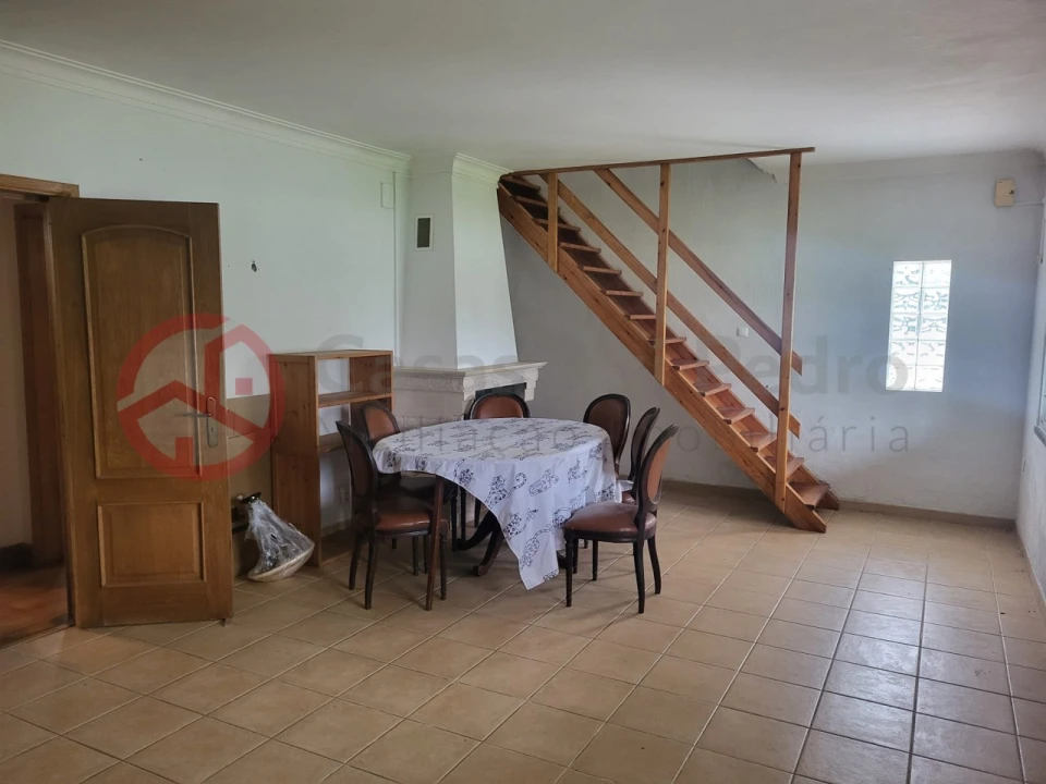 Moradia T5 para Venda em Charneca de Caparica e Sobreda Foto 14
