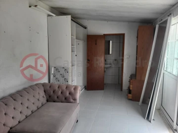 Moradia T5 para Venda em Charneca de Caparica e Sobreda