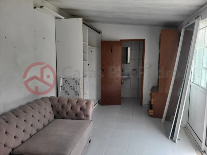 Moradia T5 para Venda em Charneca de Caparica e Sobreda Foto 7