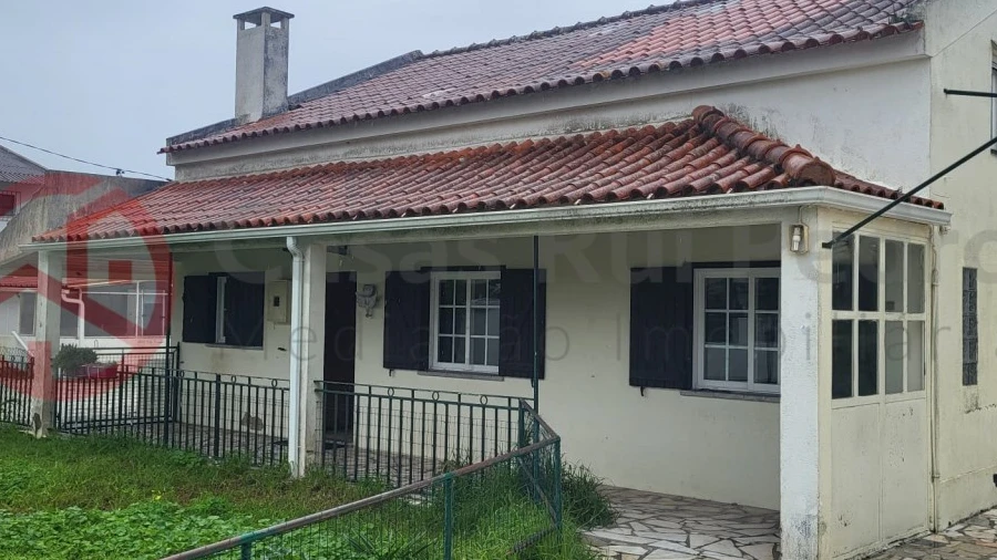 Moradia T5 para Venda em Charneca de Caparica e Sobreda