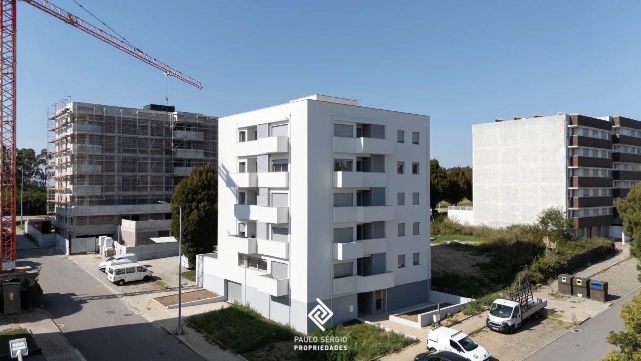 Apartamento T3 para Venda em Ermesinde Foto 1