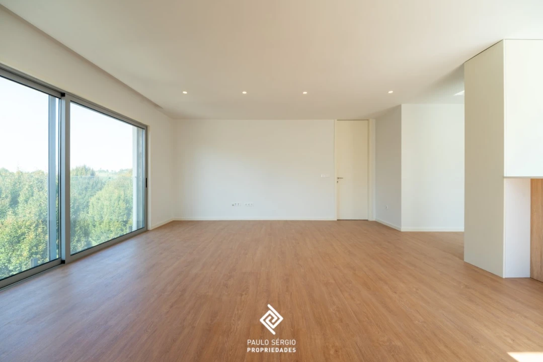 Apartamento T3 para Venda em Ermesinde Foto 4