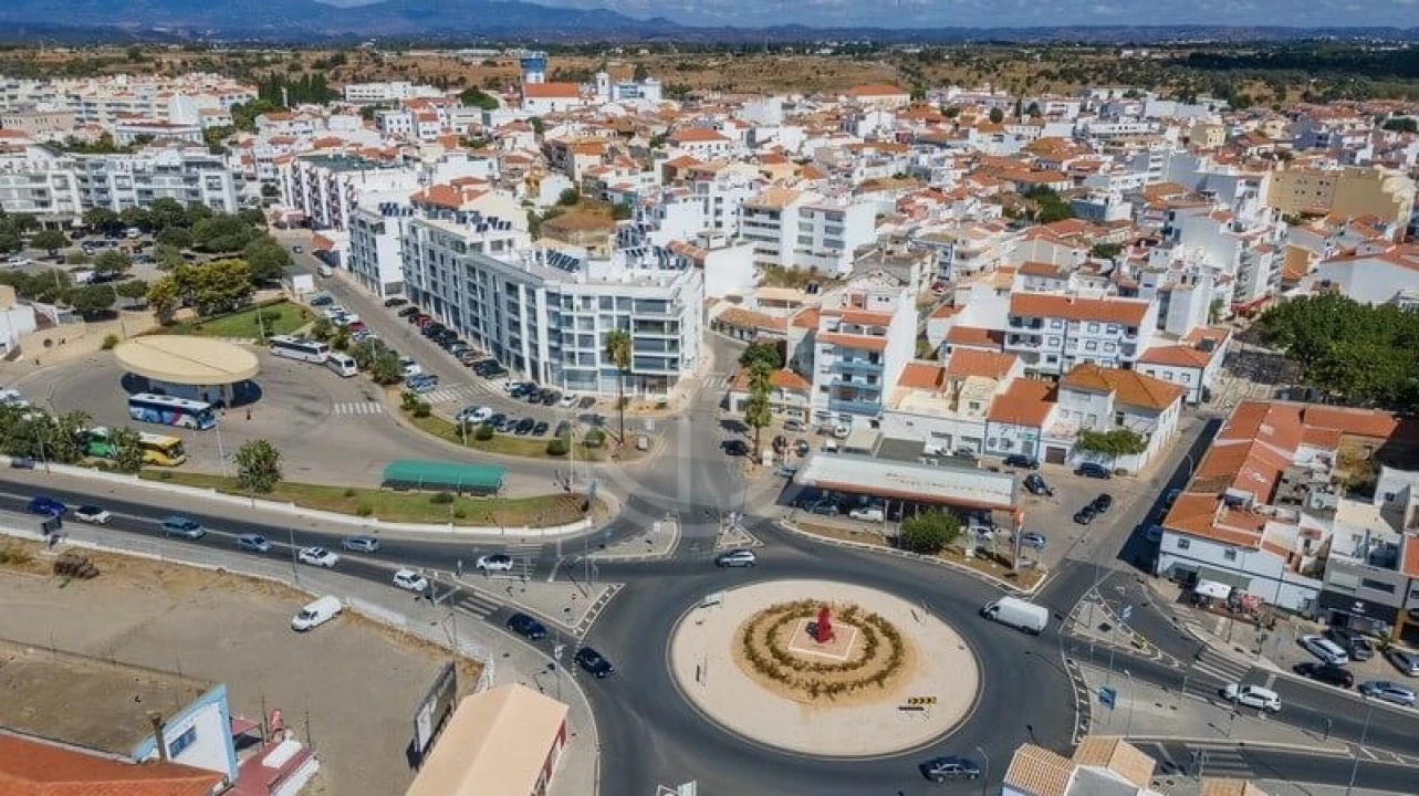 Apartamento T2 para Venda em Portimão Foto 5