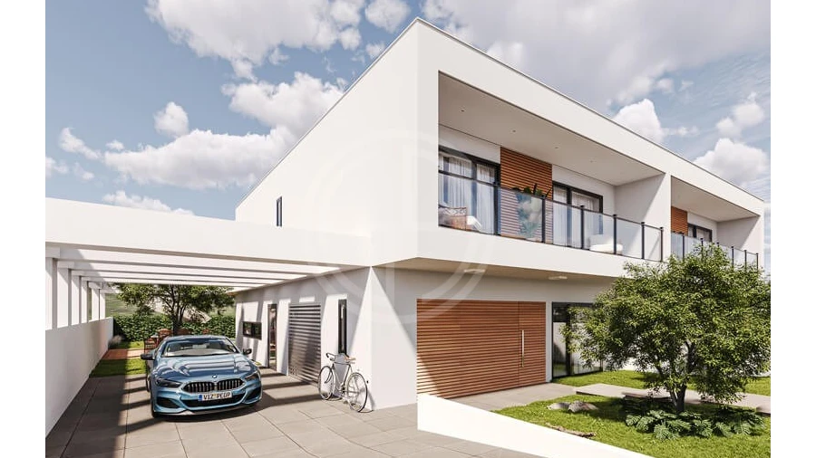 Moradia T4 para Venda em Estômbar e Parchal