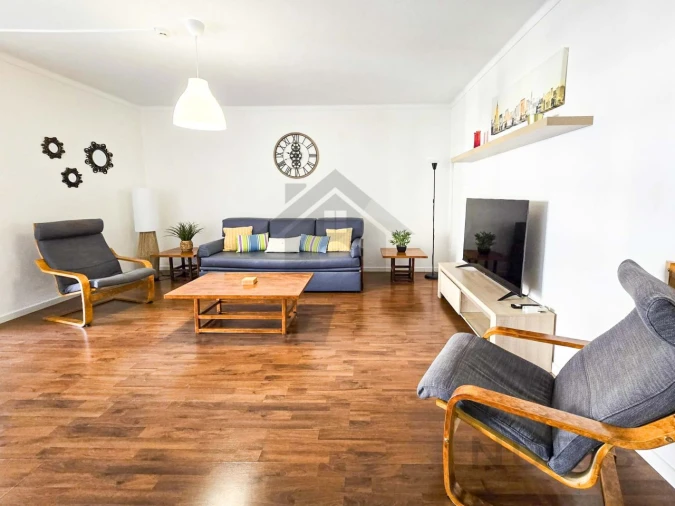 Apartamento T1 para Arrendamento em Portimão Foto 2