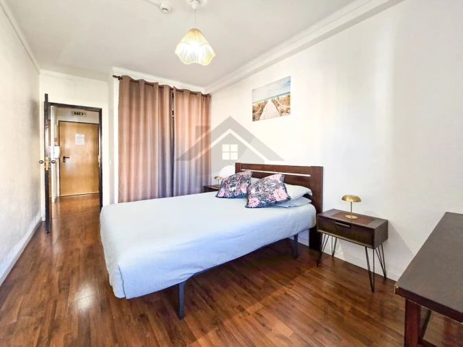 Apartamento T1 para Arrendamento em Portimão Foto 14