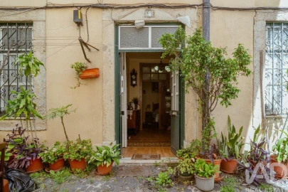 Apartamento T2 para Venda em Santa Maria Maior