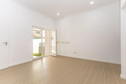 Apartamento T1 para Venda em Quinta do Conde