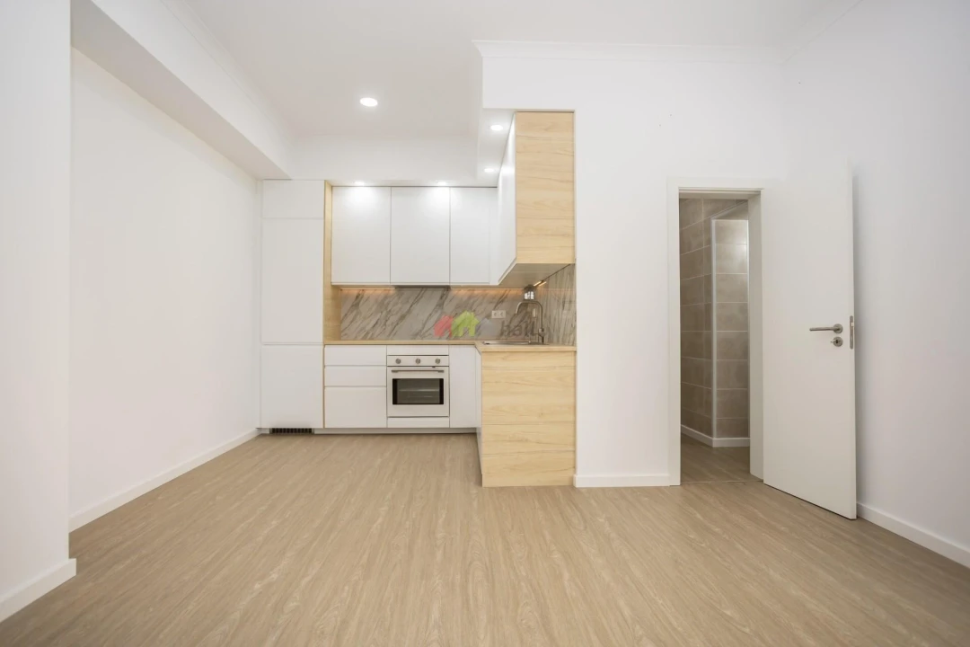 Apartamento T1 para Venda em Quinta do Conde Foto 3