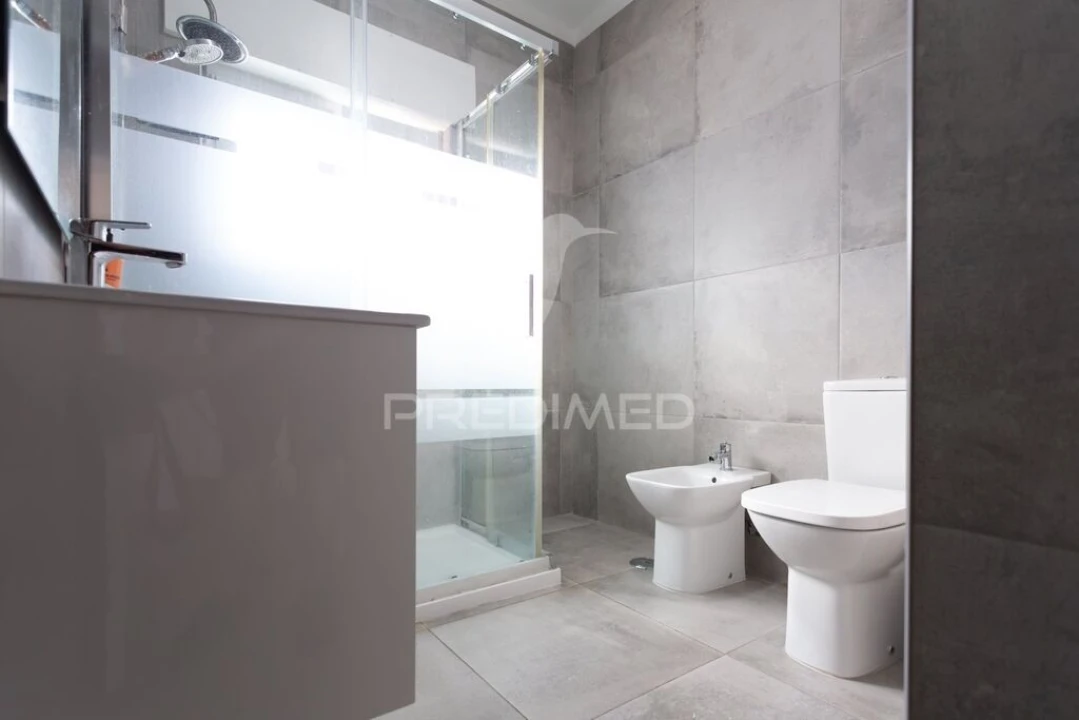 Apartamento T2 para Venda em Amora Foto 15