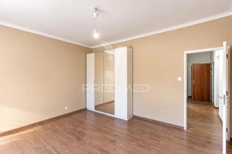 Apartamento T2 para Venda em Amora Foto 18