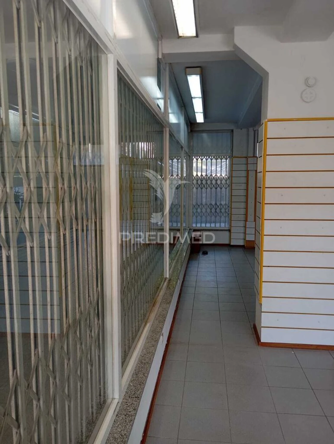 Loja para Arrendamento em Rio Tinto Foto 20