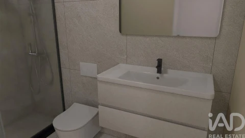 Apartamento T2 para Venda em Corroios